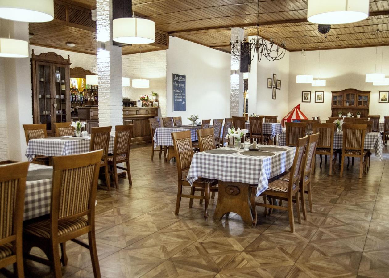 Zajazd Boryna Wieluń Extérieur photo